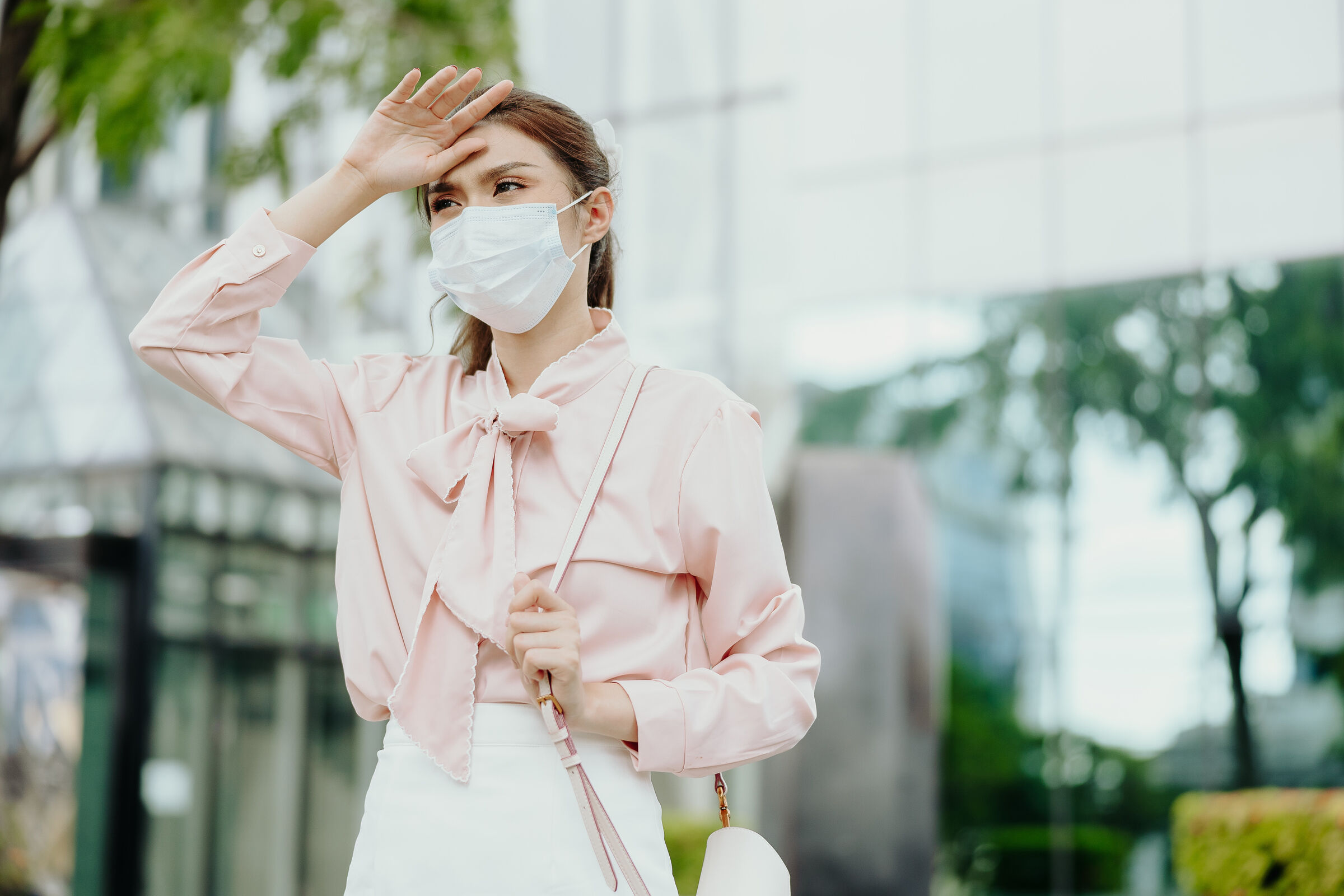 Đâu là loại sản phẩm chống nắng dành cho da nhạy cảm tối ưu?